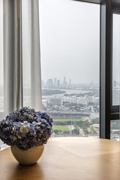 Two Bedrooms Condo For Rent