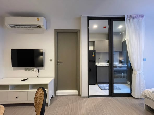 One Bedroom Condo For Rent