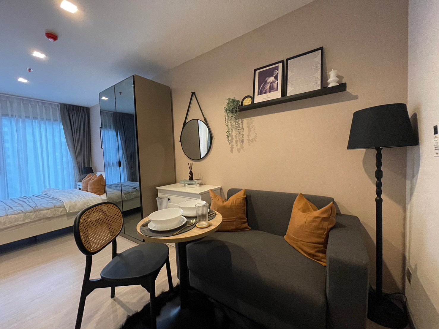 One Bedroom Condo For Rent