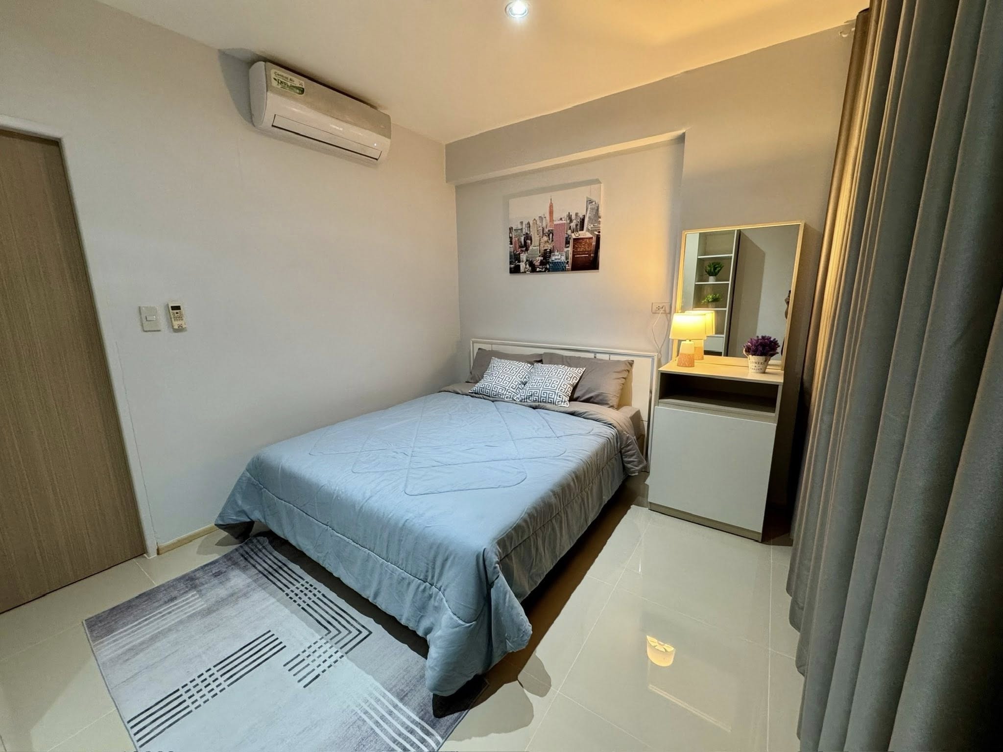 Two Bedroom Condo For Rent