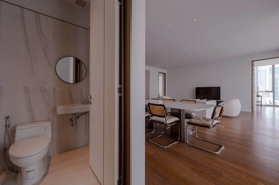 Three Bedroom Condo For Rent