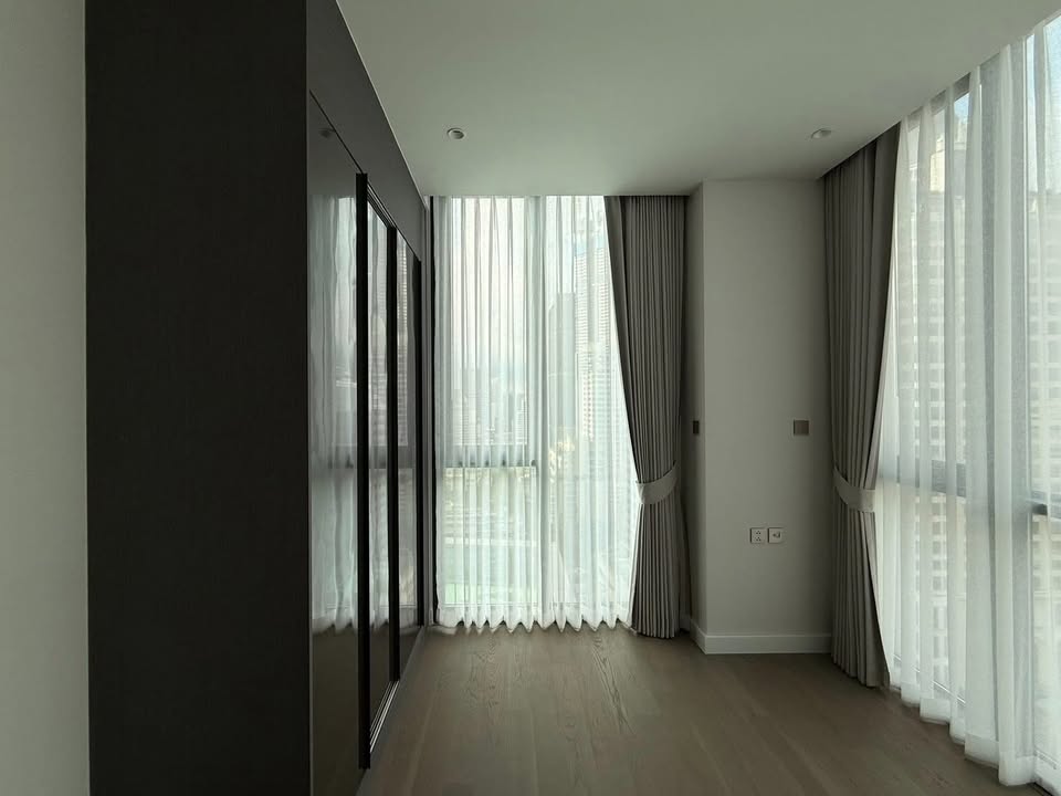 Three Bedroom Condo For Rent