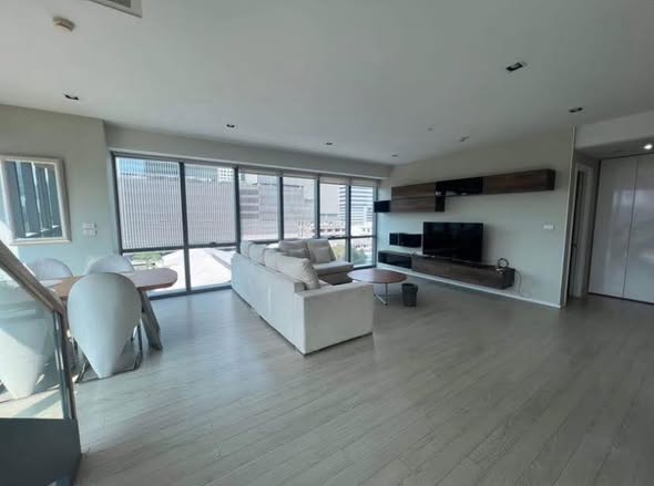 Duplex Two Bedroom Condo For Rent