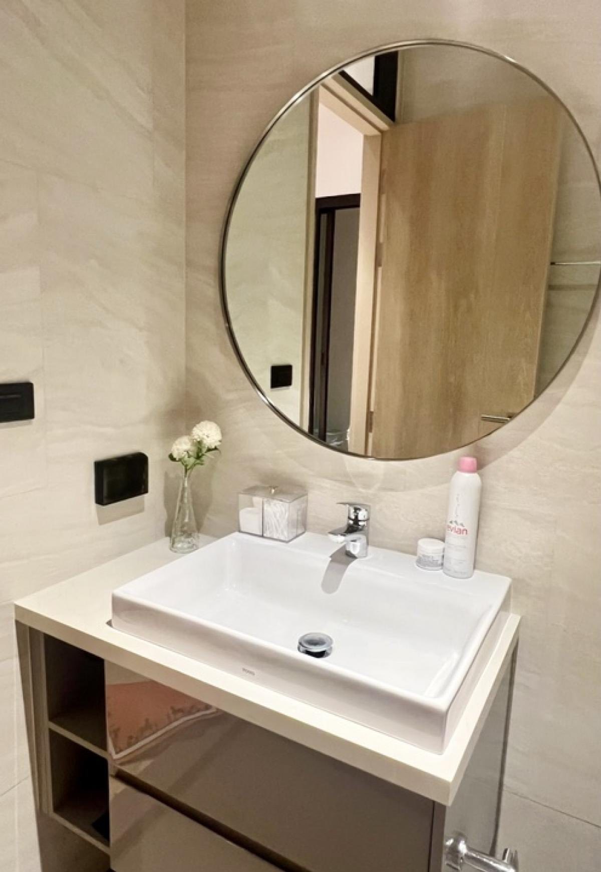 One Bedroom Condo For Rent