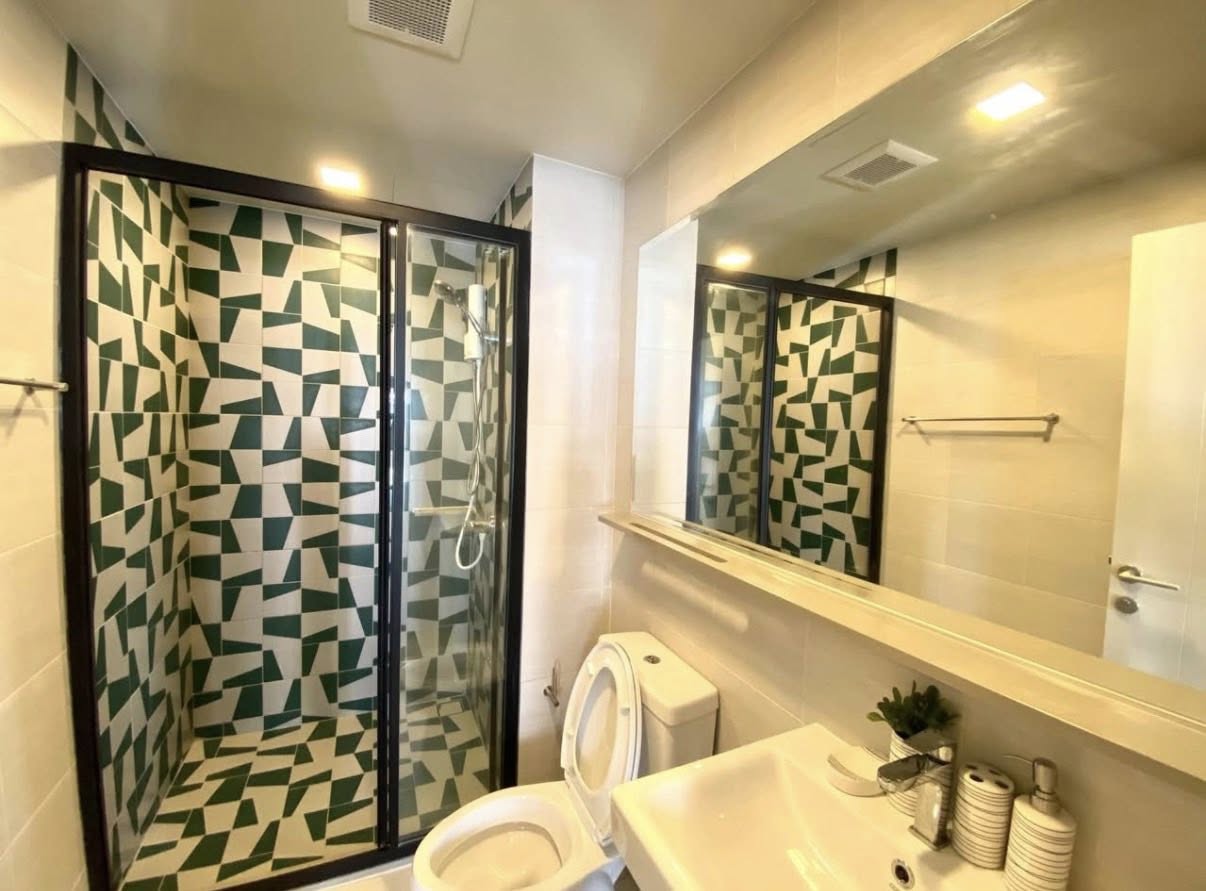 One Bedroom Condo For Rent