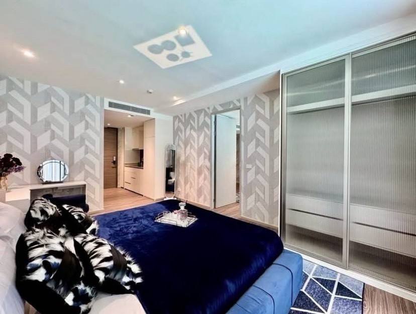 Three Bedroom Condo For Rent