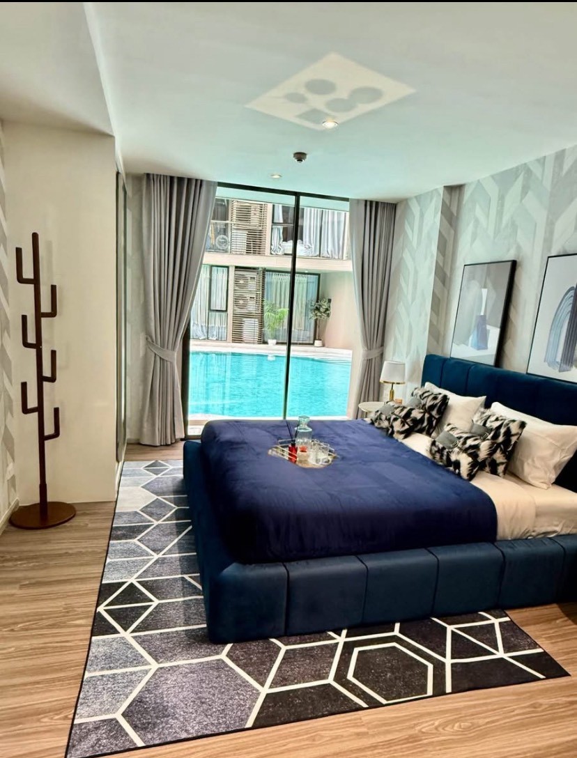 Three Bedroom Condo For Rent