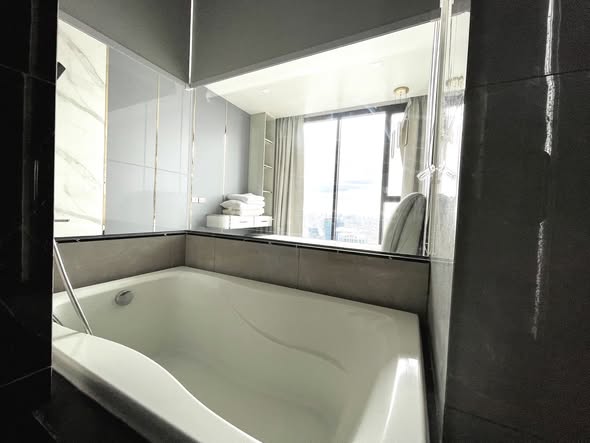 Two Bedroom Condo For Rent