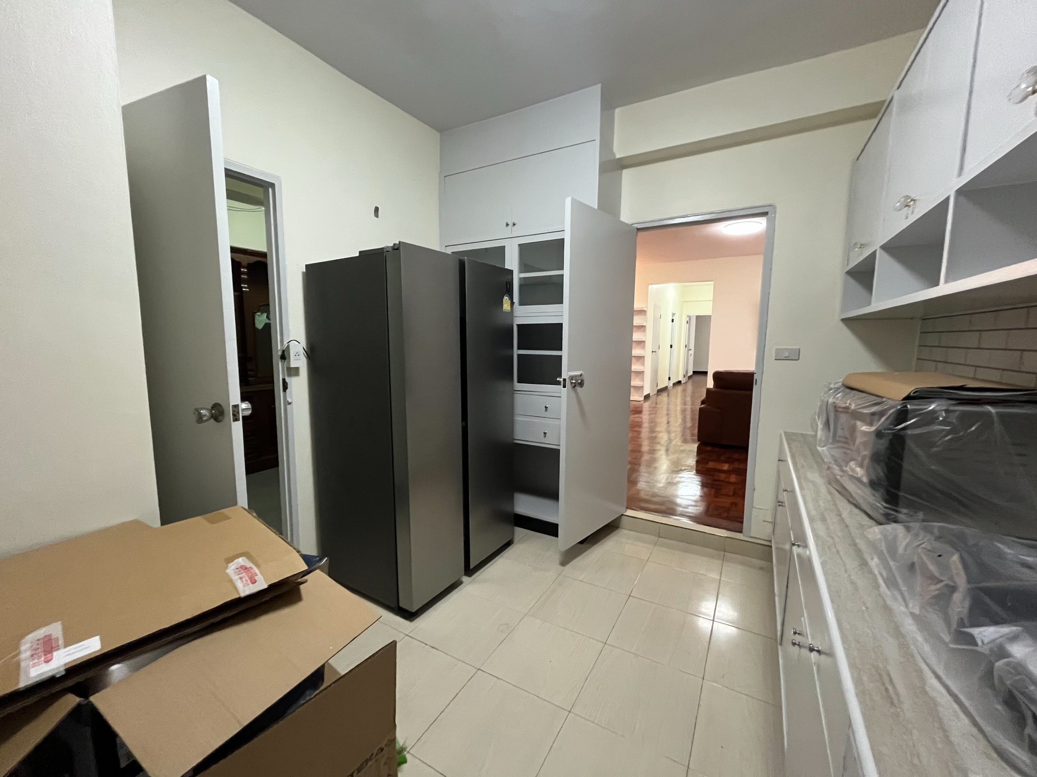 Three Bedroom Condo For Rent