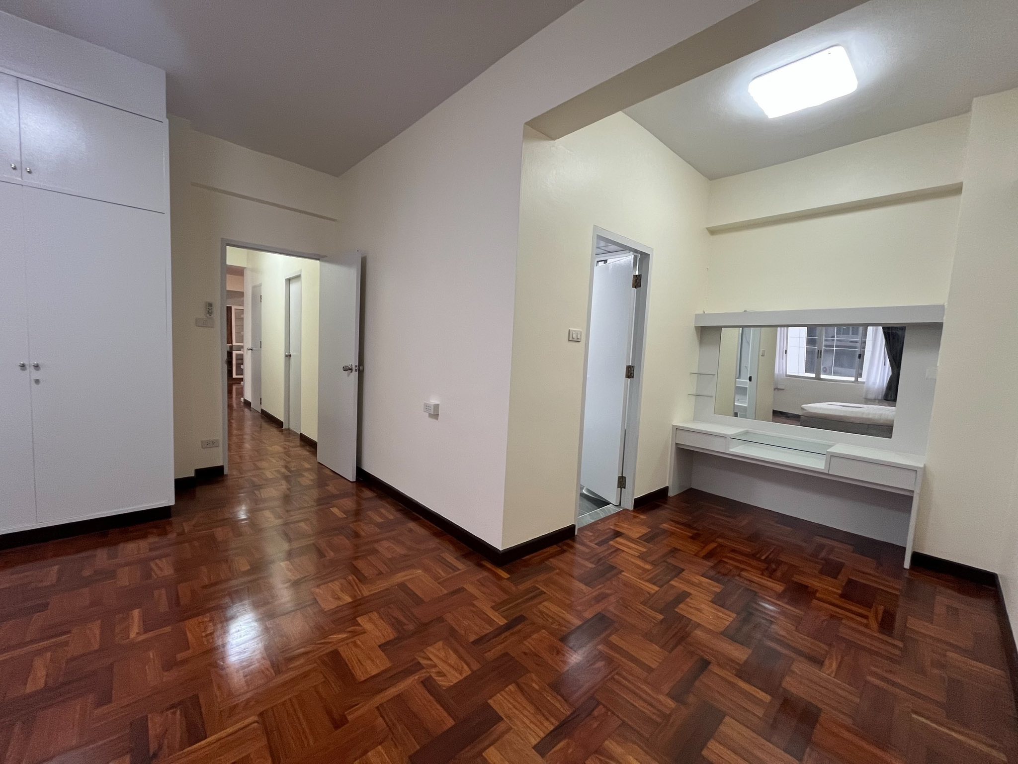 Three Bedroom Condo For Rent