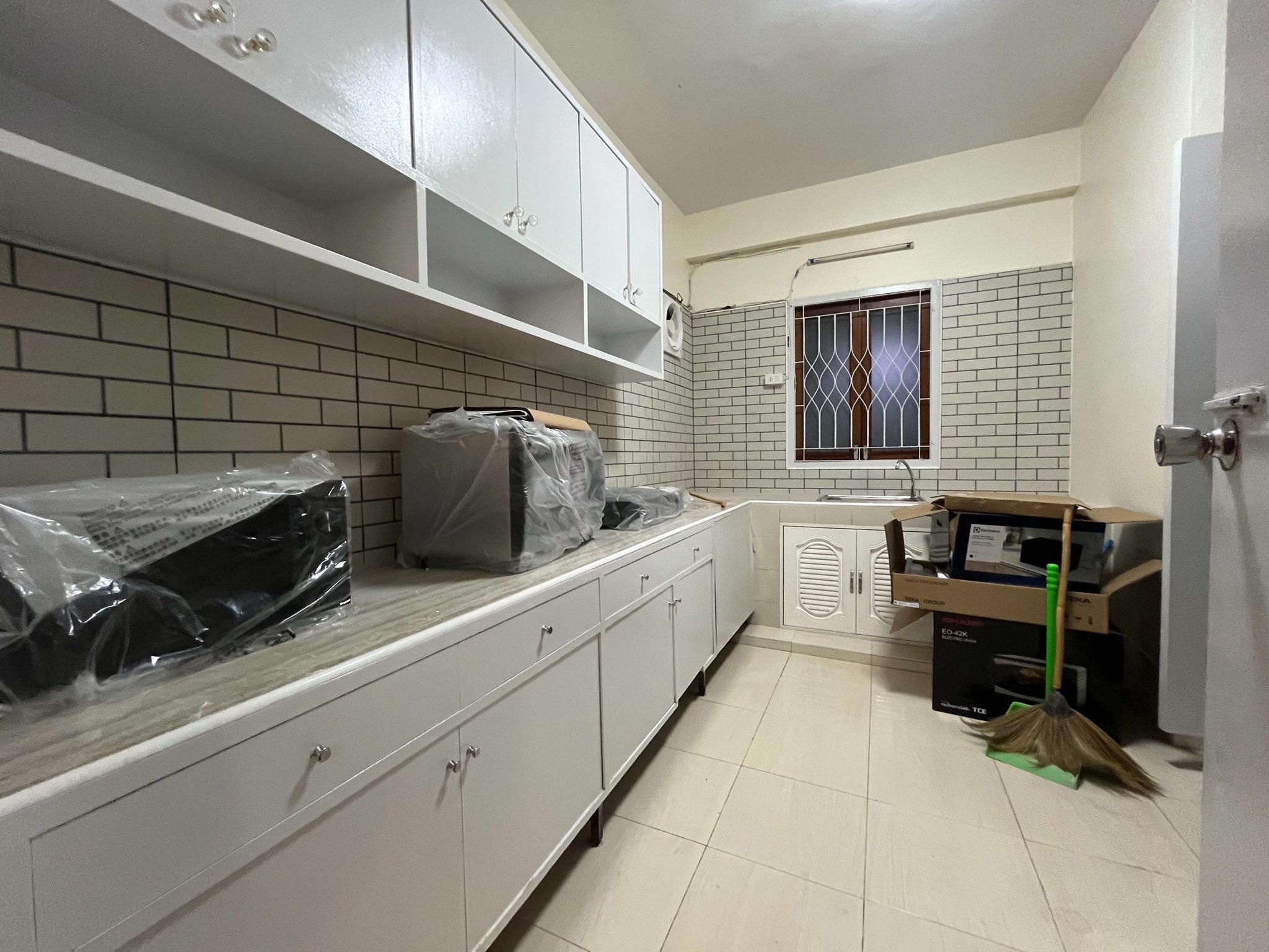 Three Bedroom Condo For Rent