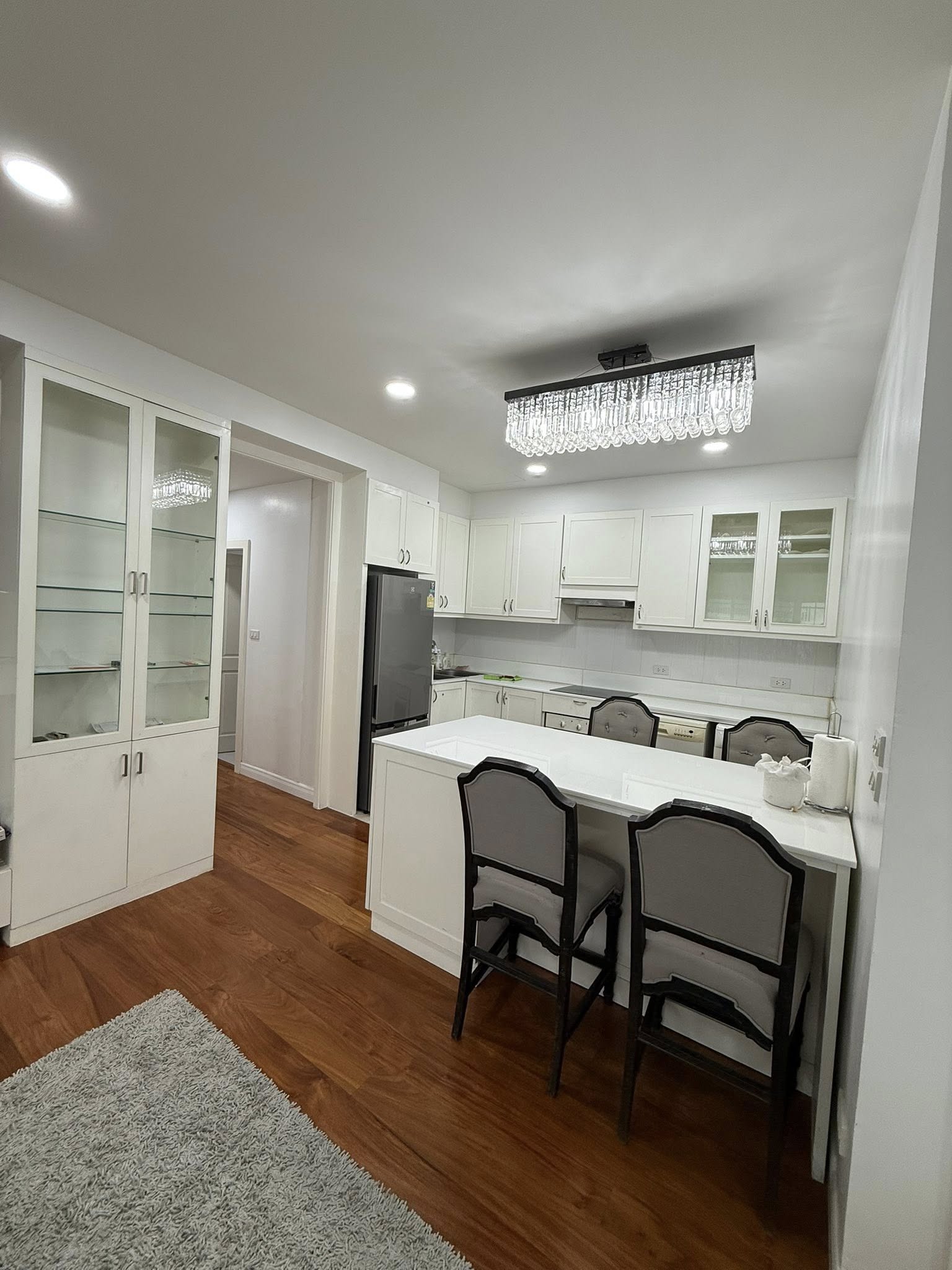 Two Bedroom Condo For Rent