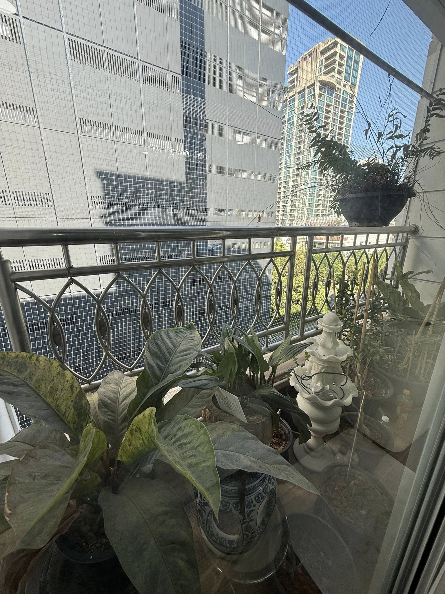 Two Bedroom Condo For Rent