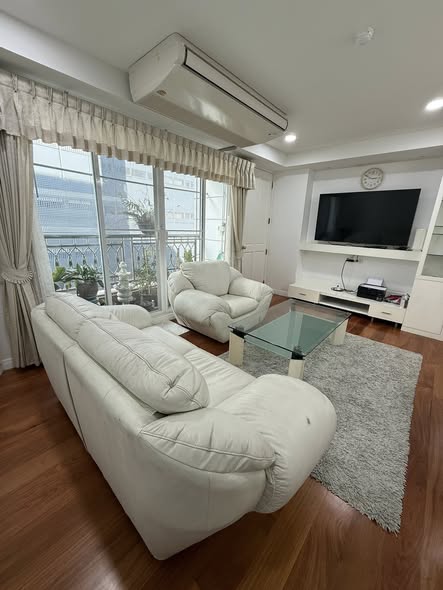 Two Bedroom Condo For Rent