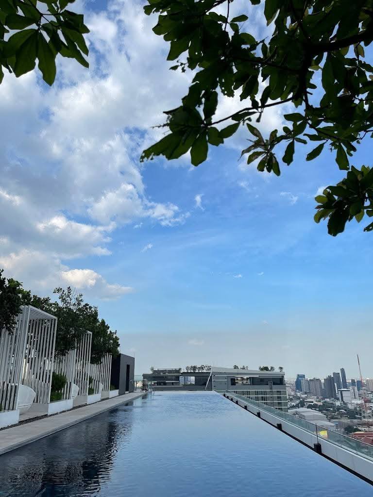 One Bedroom Condo For Rent