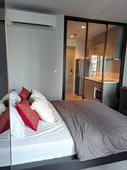 One Bedroom Condo For Rent