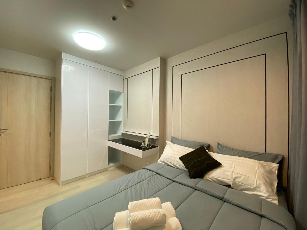 Two Bedroom Condo For Rent