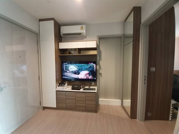 One Bedroom Condo For Rent