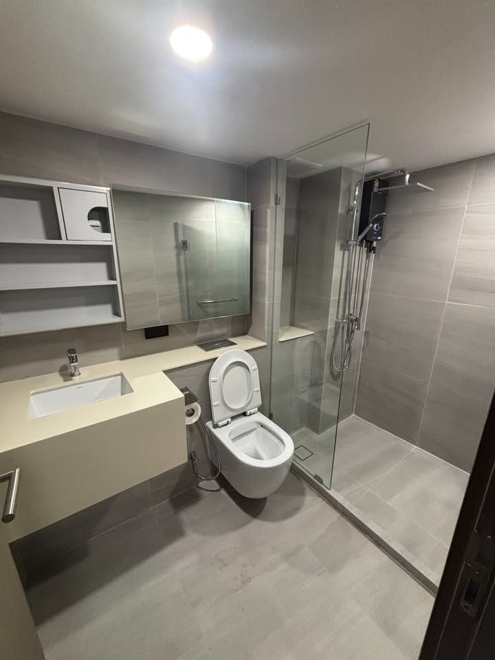 Duplex One Bedroom Condo For Rent