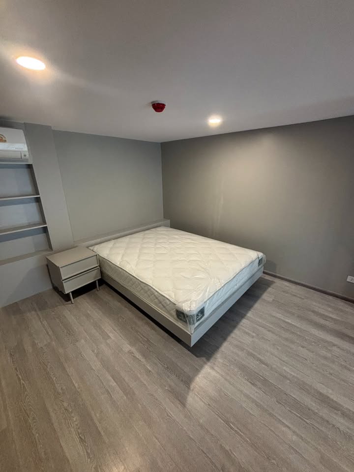 Duplex One Bedroom Condo For Rent