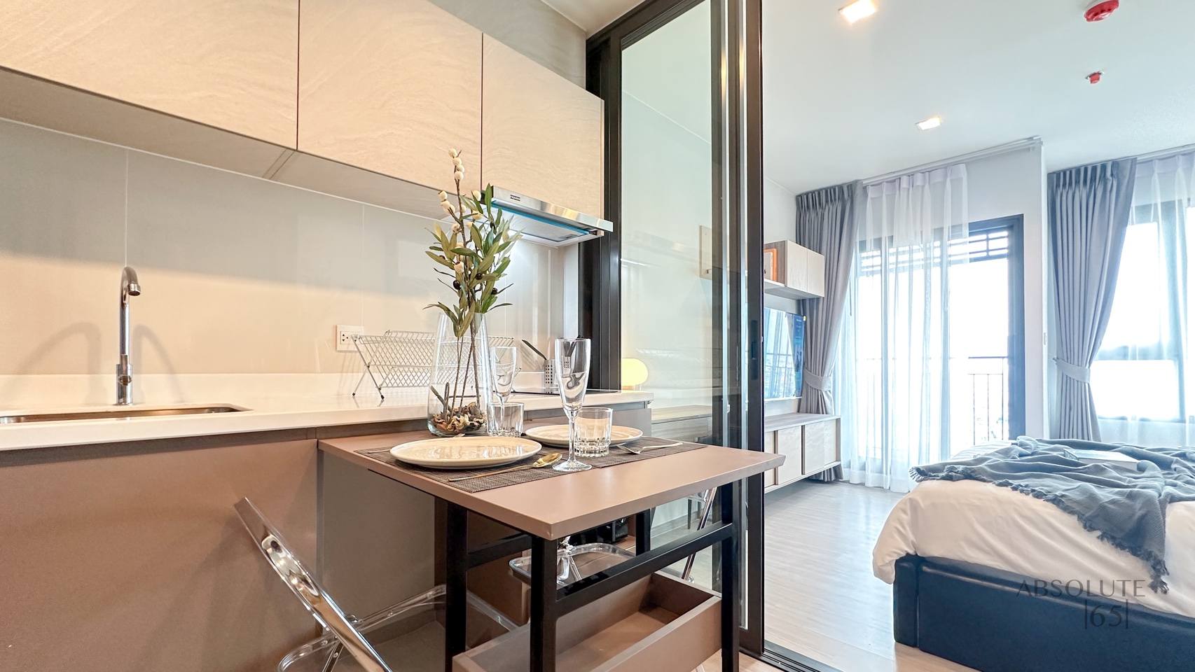 One Bedroom Condo For Rent