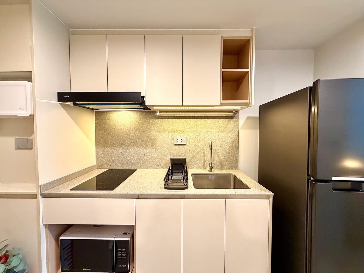 Duplex One Bedroom Condo For Rent