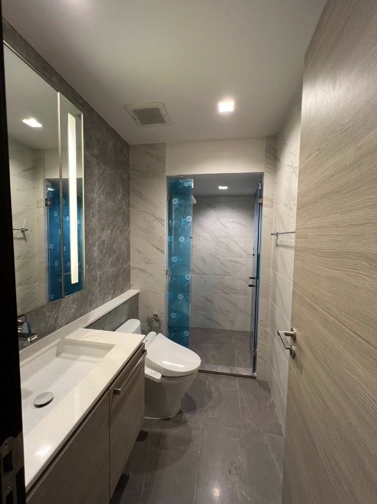 Duplex One Bedroom Condo For Rent