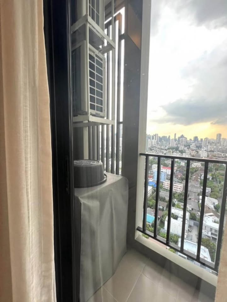 One Bedroom Condo For Rent