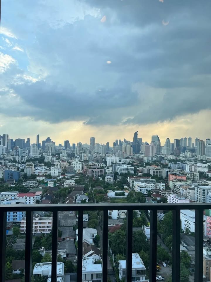 One Bedroom Condo For Rent