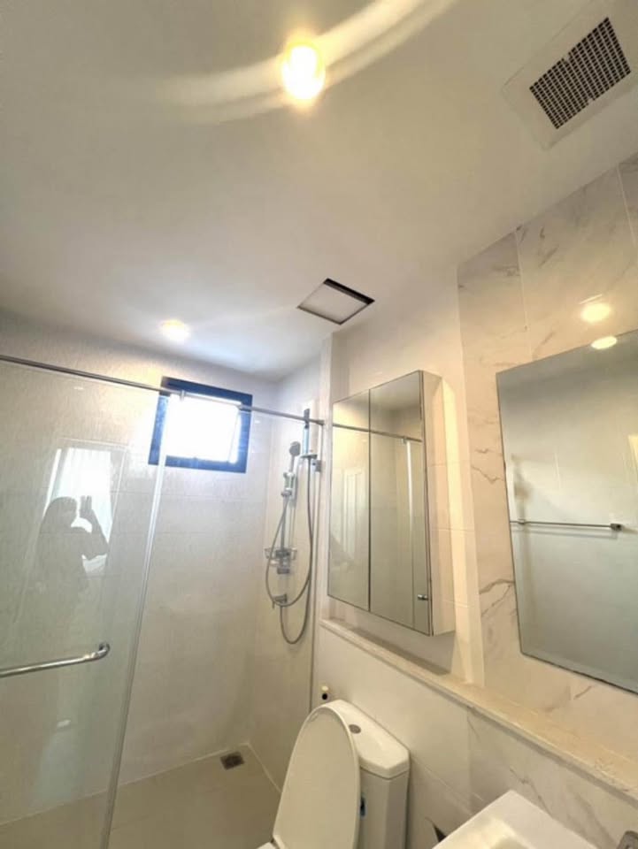 One Bedroom Condo For Rent