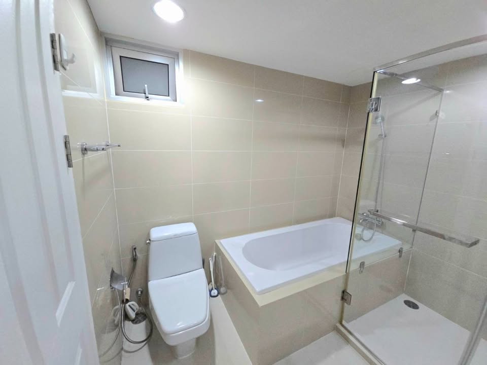 Two Bedroom Condo For Rent