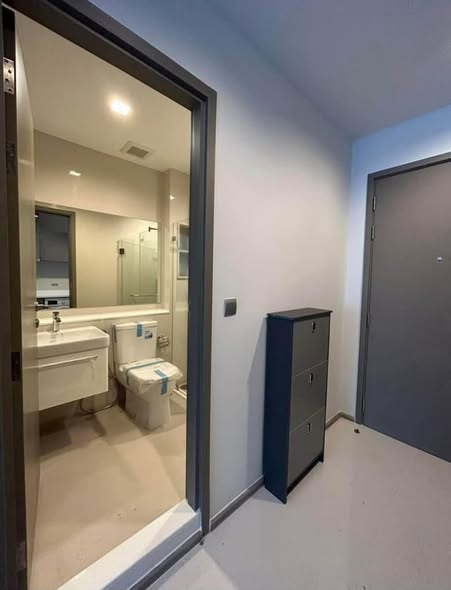 One Bedroom Condo For Rent