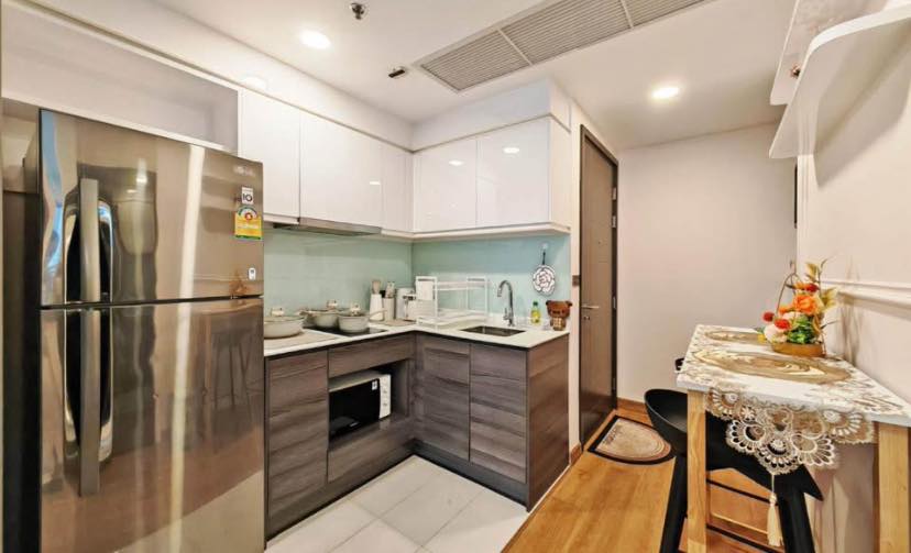 One Bedroom Condo For Rent