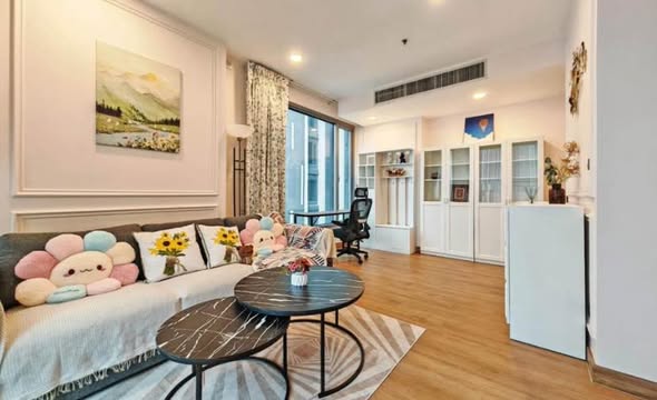 One Bedroom Condo For Rent