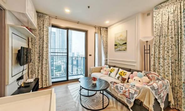 One Bedroom Condo For Rent