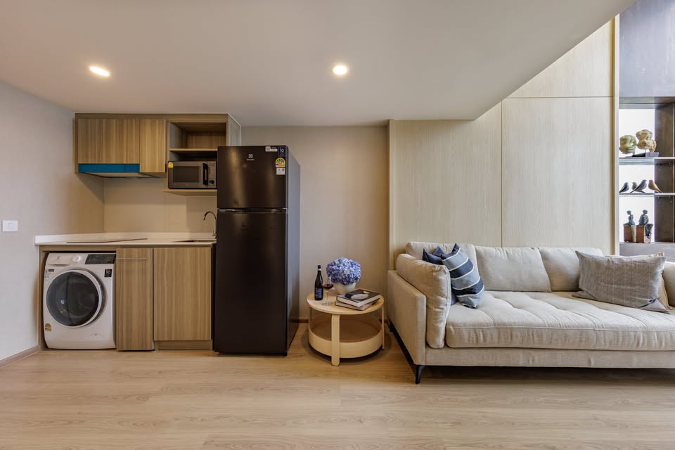 Two Bedroom Condo For Rent