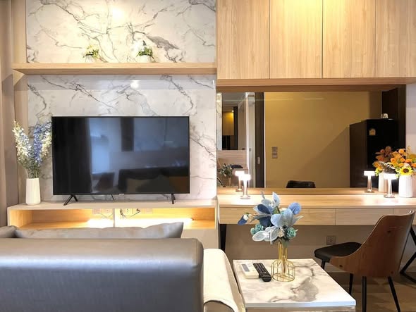 One Bedroom Condo For Rent