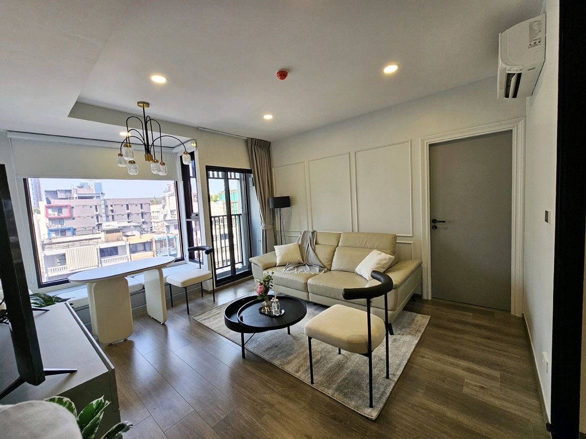 One Bedroom Condo For Rent