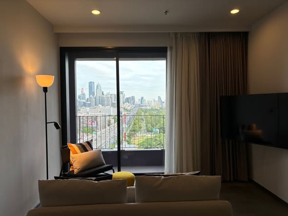 One Bedroom Condo For Rent