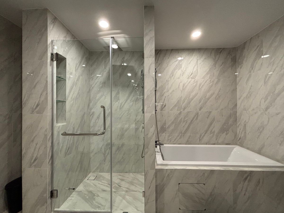 One Bedroom Condo For Rent