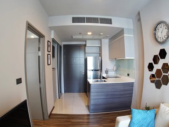 One Bedroom Condo For Rent