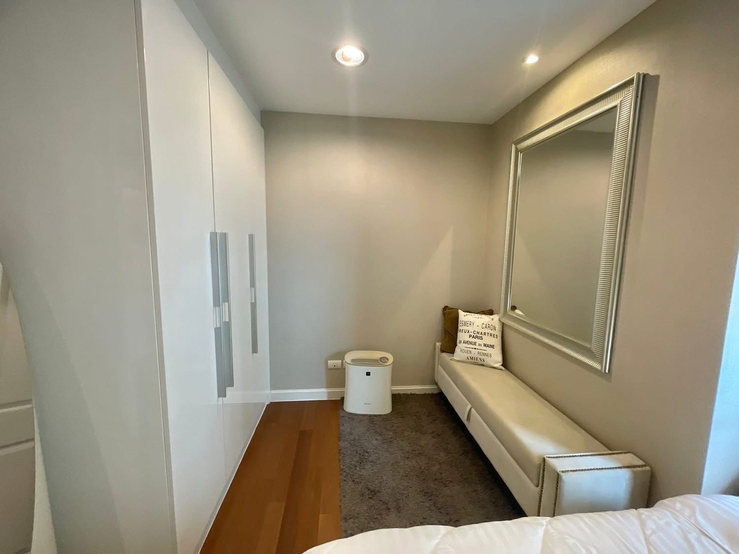 Three Bedroom Condo For Rent