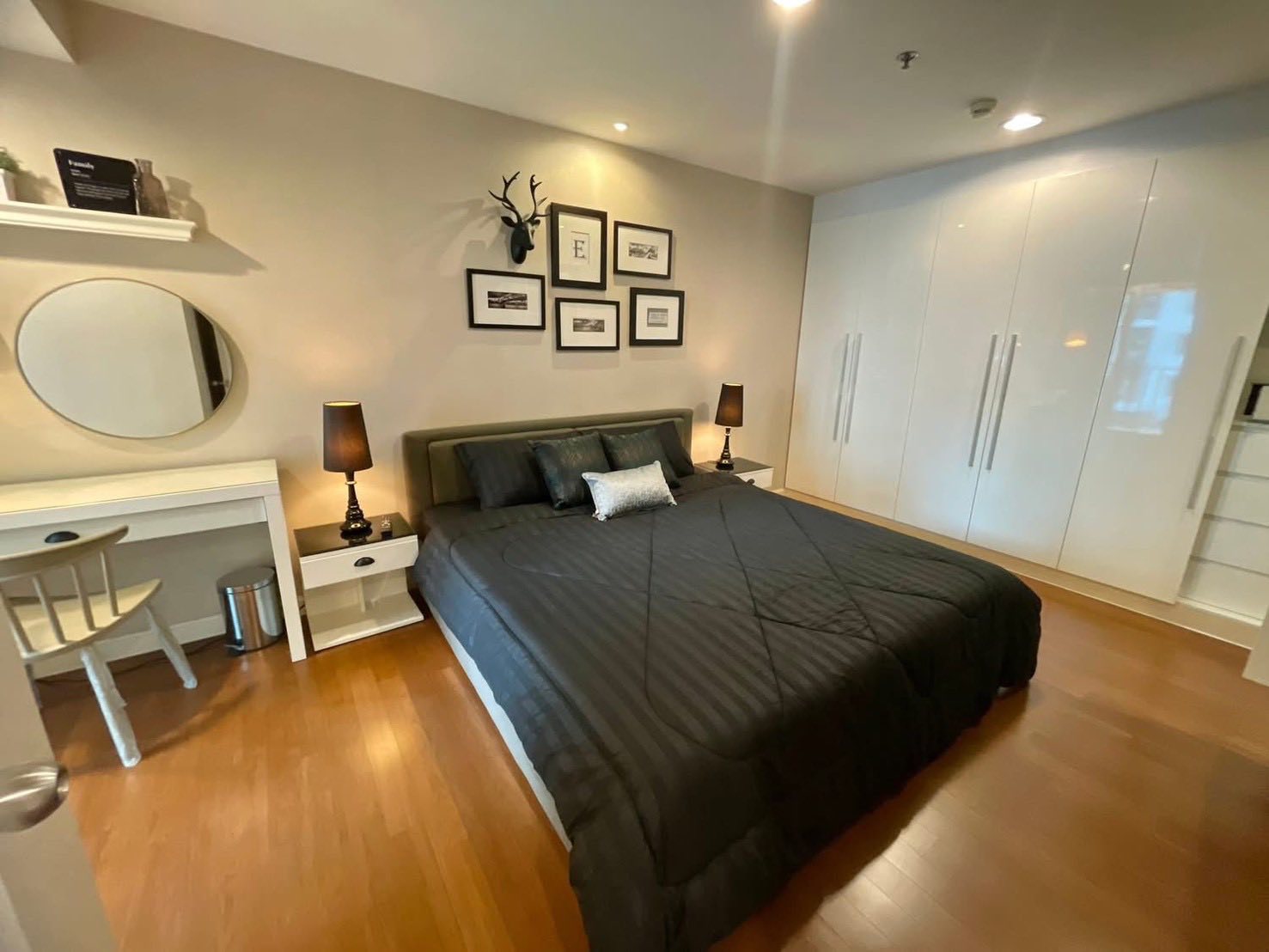 Three Bedroom Condo For Rent