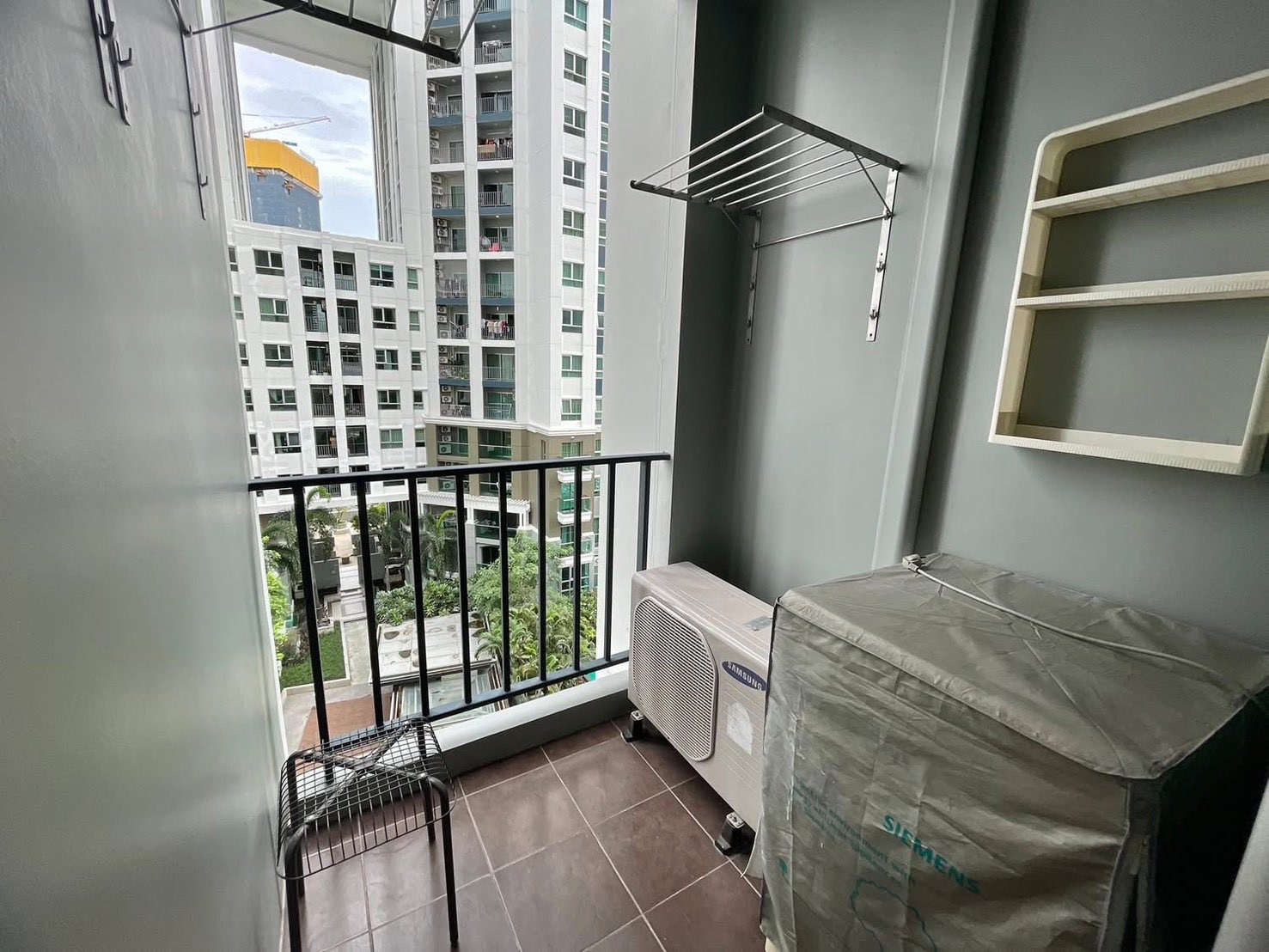Three Bedroom Condo For Rent
