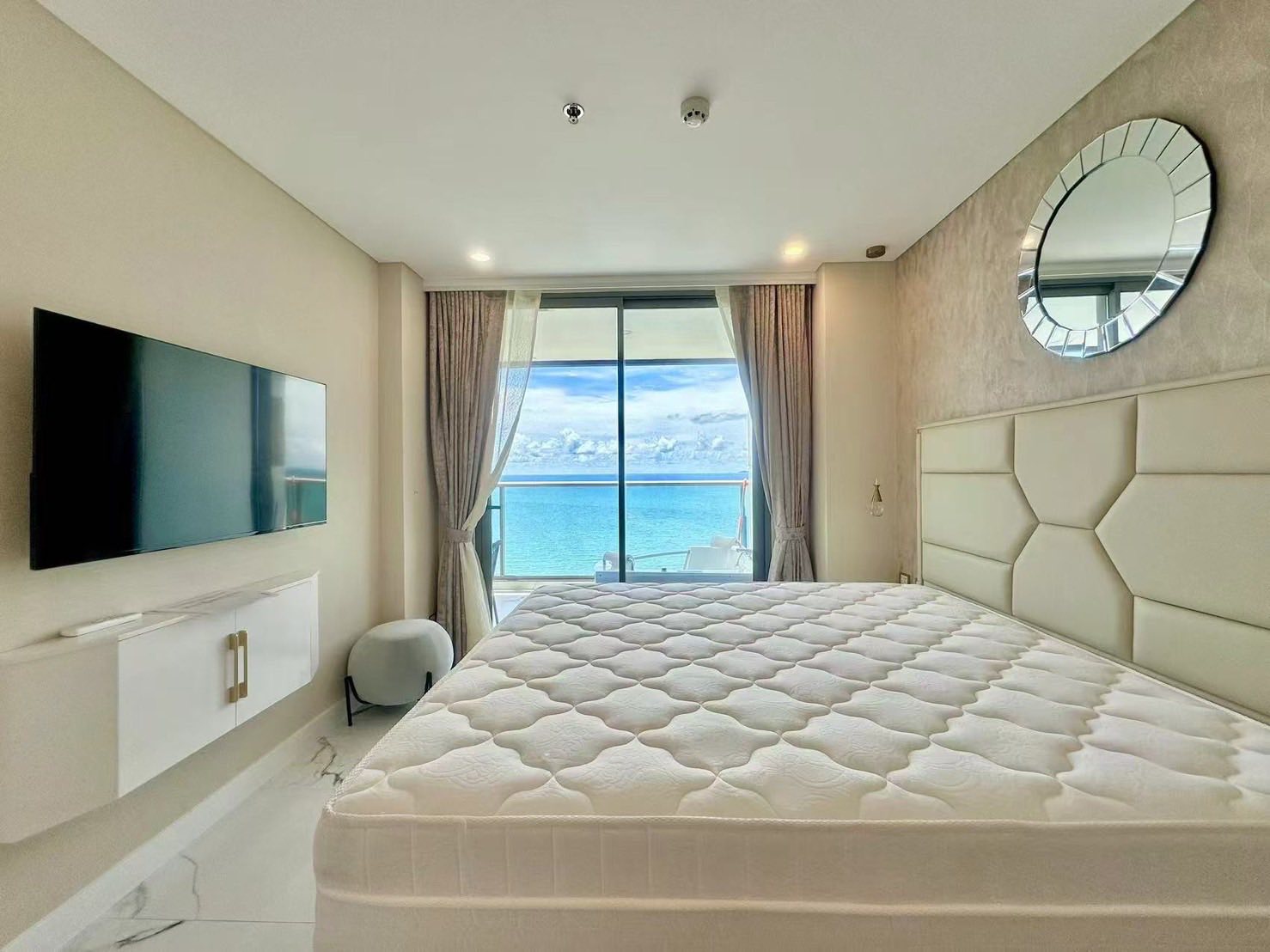 Two Bedroom Condo For Rent