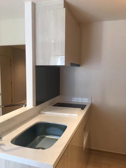 One Bedroom Condo For Rent