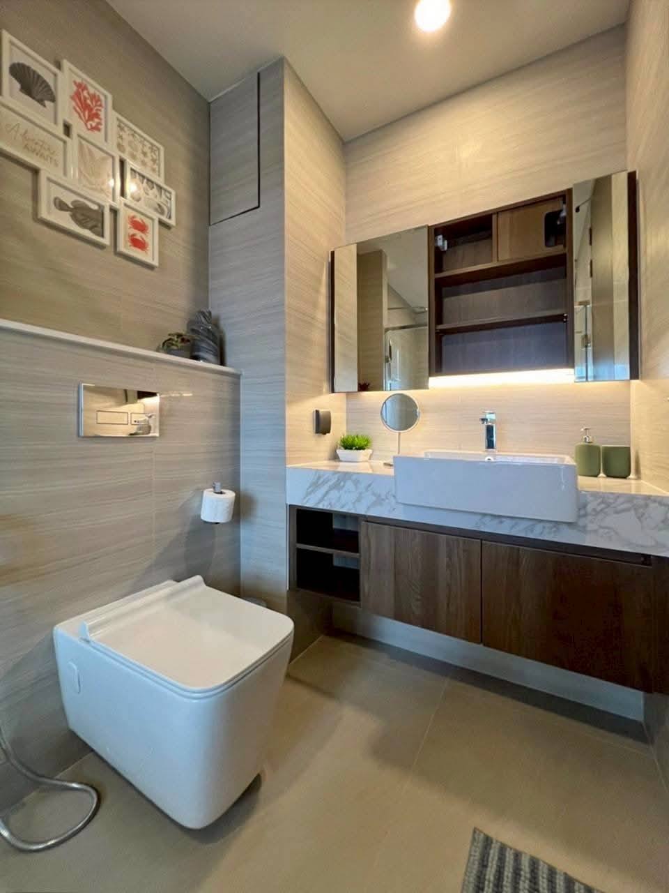 One Bedroom Condo For Rent