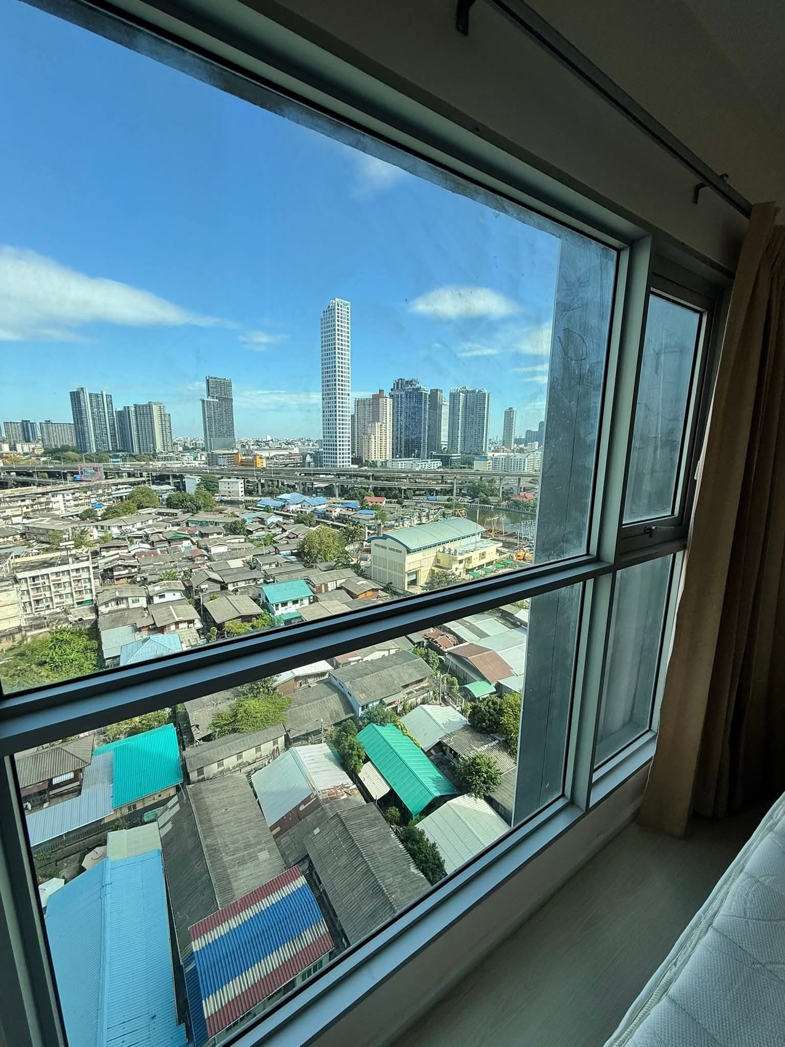 One Bedroom Condo For Rent