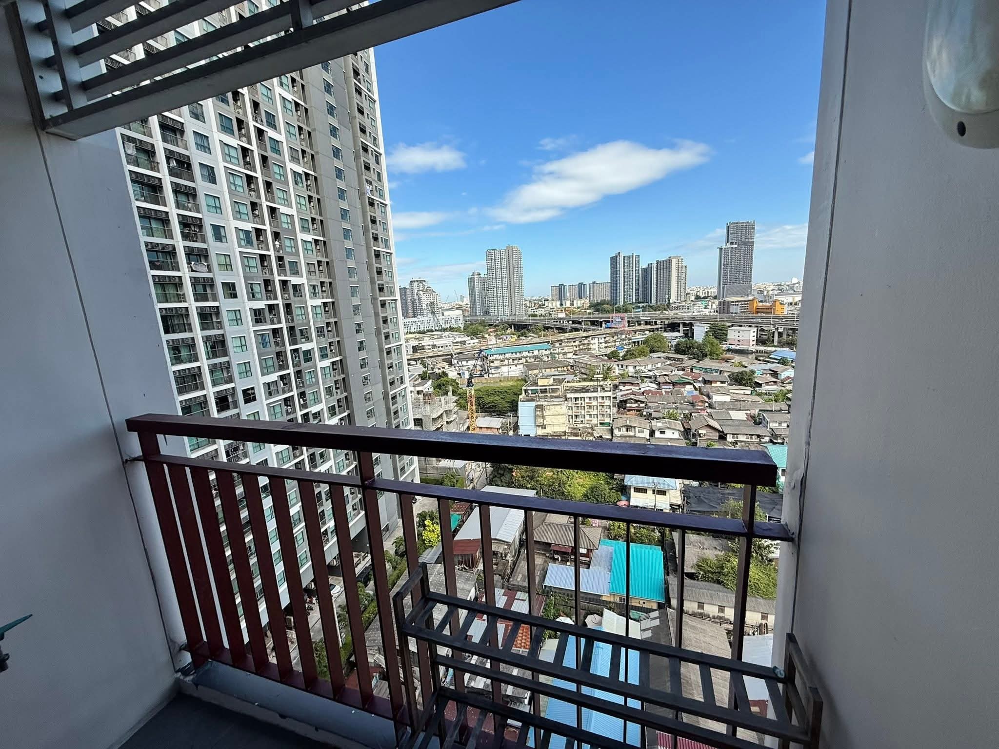 One Bedroom Condo For Rent