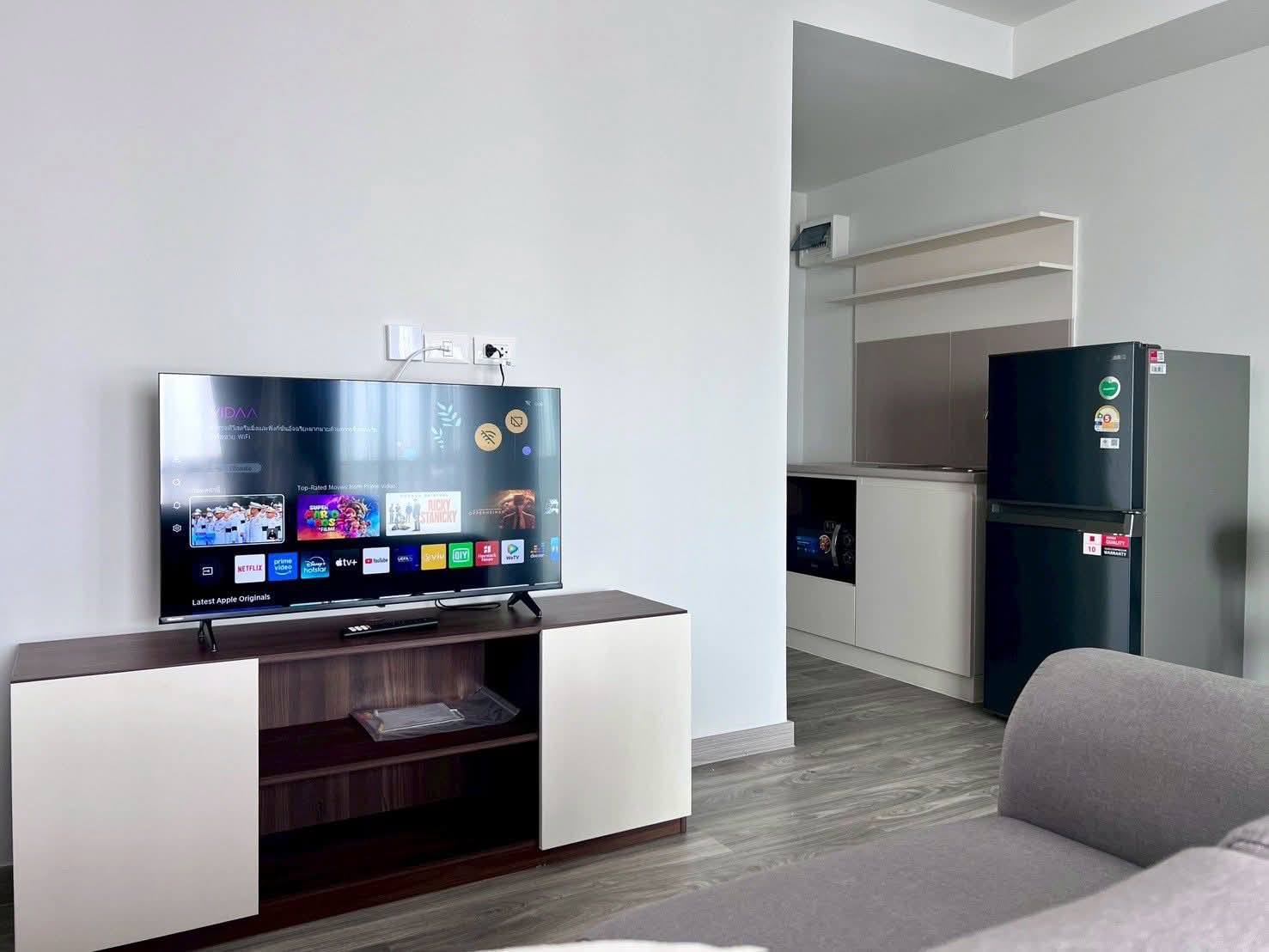 One Bedroom Condo For Rent